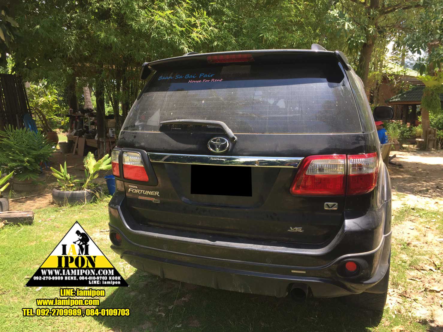 TRAIL LAMP COVER TOYOTA FORTUNER FLATBLACK 2009-2010 ครอบไฟท้ายดำด้านฟอร์จูนเนอร์ ปี 2009 - 2010