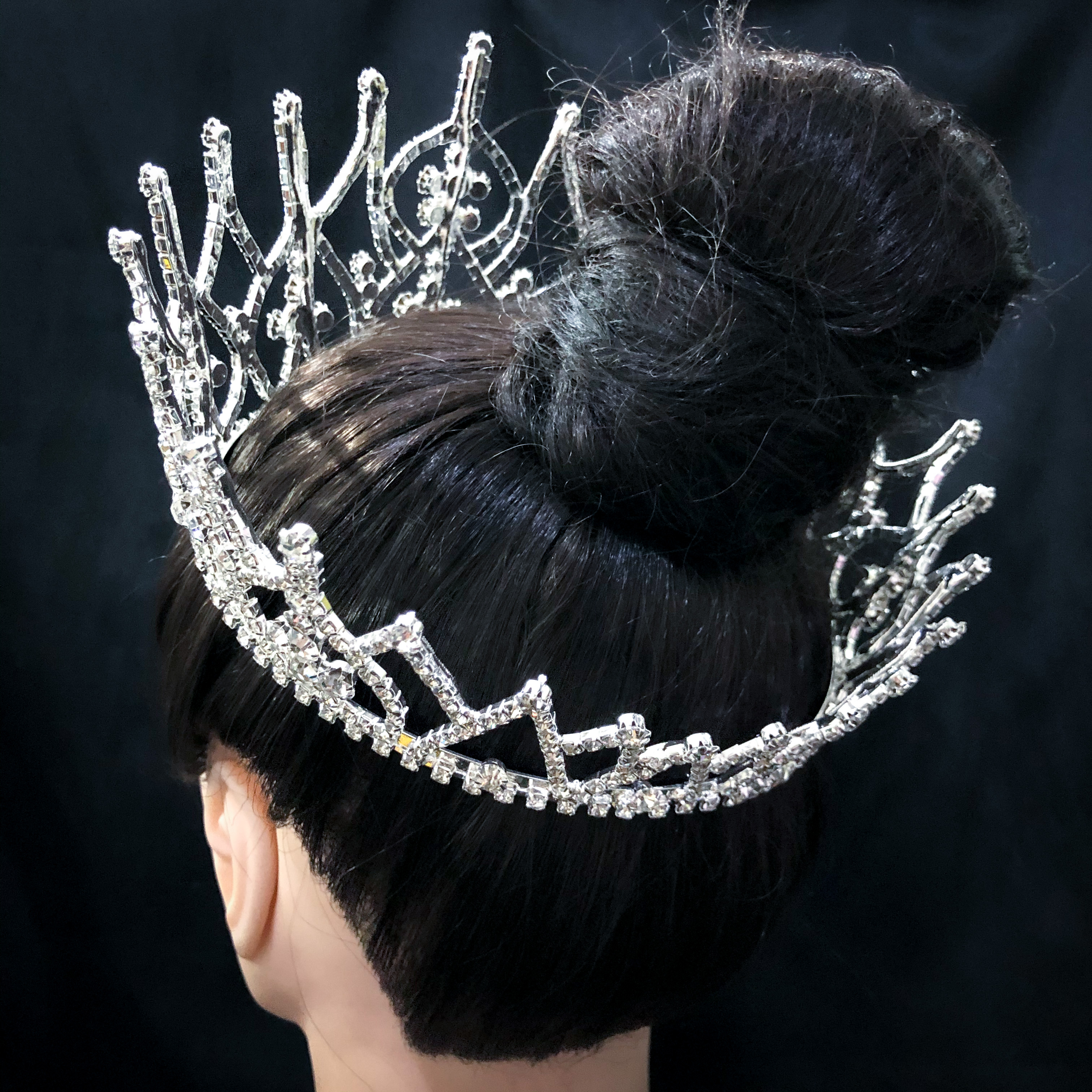 (พร้อมส่ง) มงกุฏ 069 มงกุฎนางงาม ทรงสวย ส่งจากไทย งานละเอียดทุกเม็ด