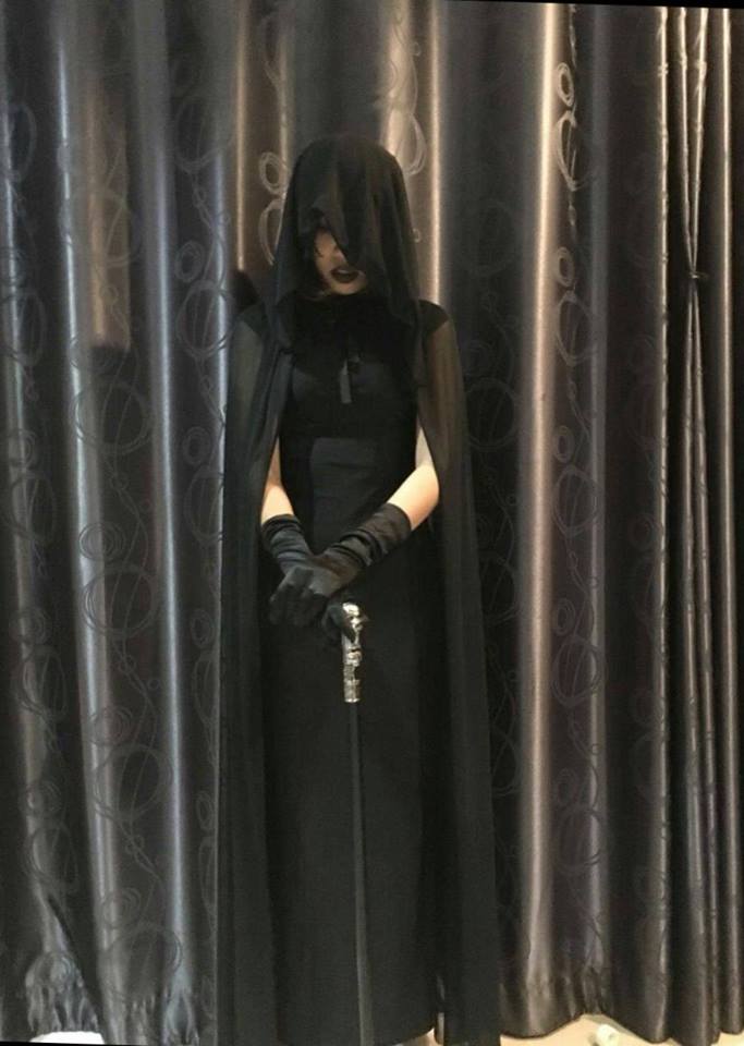 ชุดยมทูตหญิง