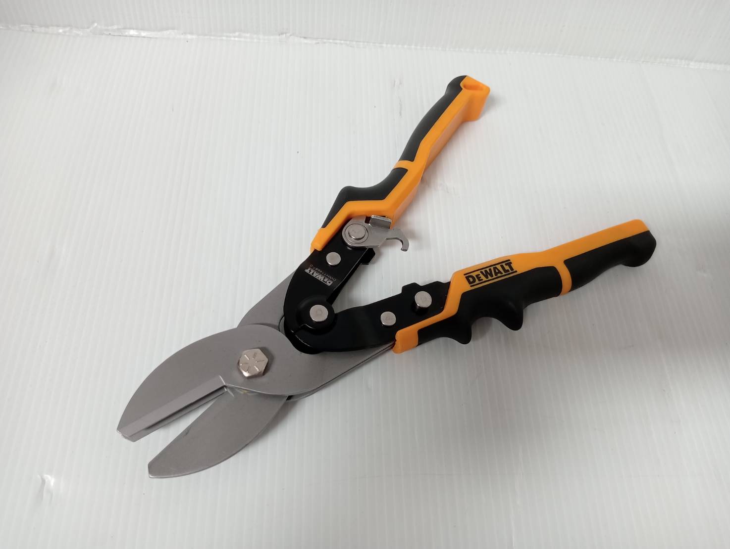 DEWALT DWHT14687-0 คีมพับสังกะสี HVAC แบบ 3 กลอน