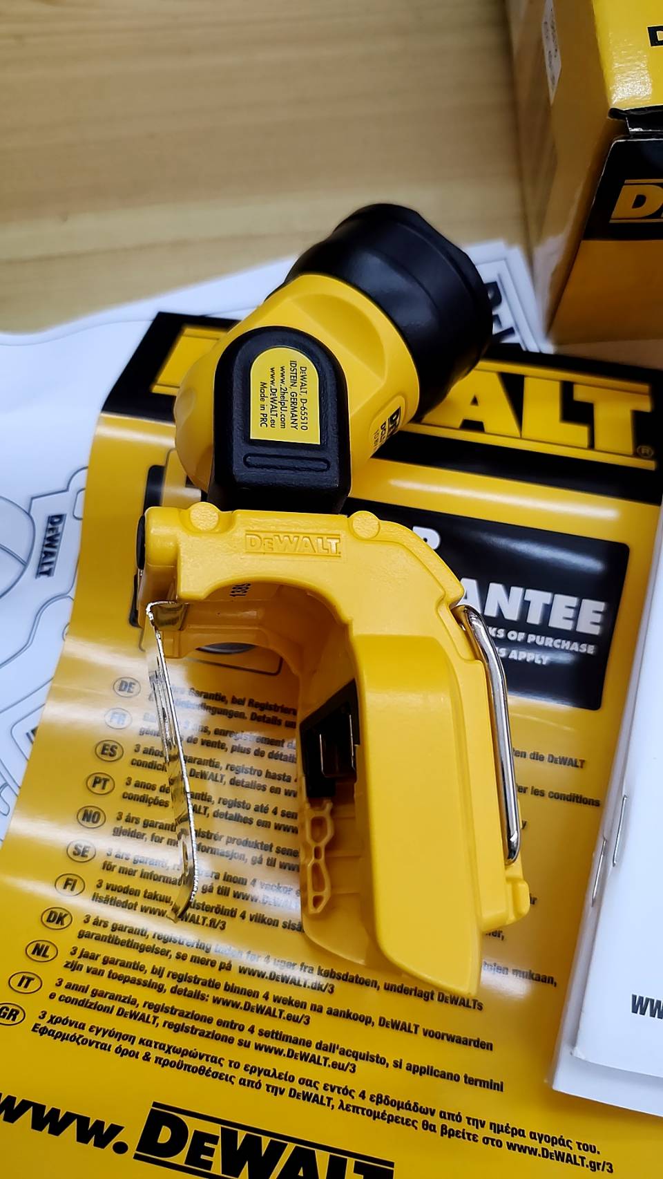 ไฟฉายLED12V DCL510N DEWALT
