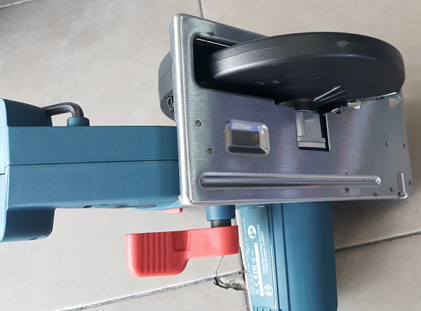 เลื่อยวงเดือนตัดเหล็ก18V GKM18V-LI BOSCH KIT