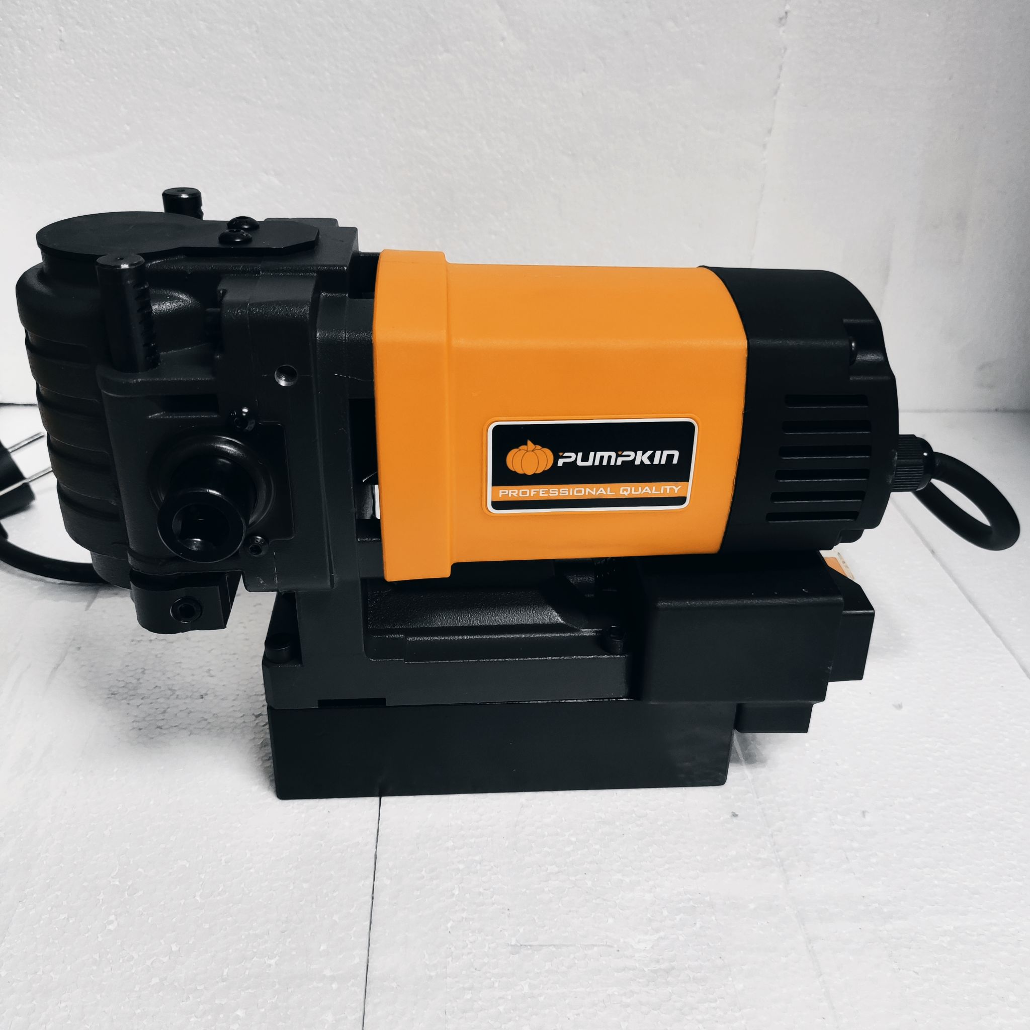 สว่านแม่เหล็กแบบนอน J-MD3800 PUMPKIN #50186