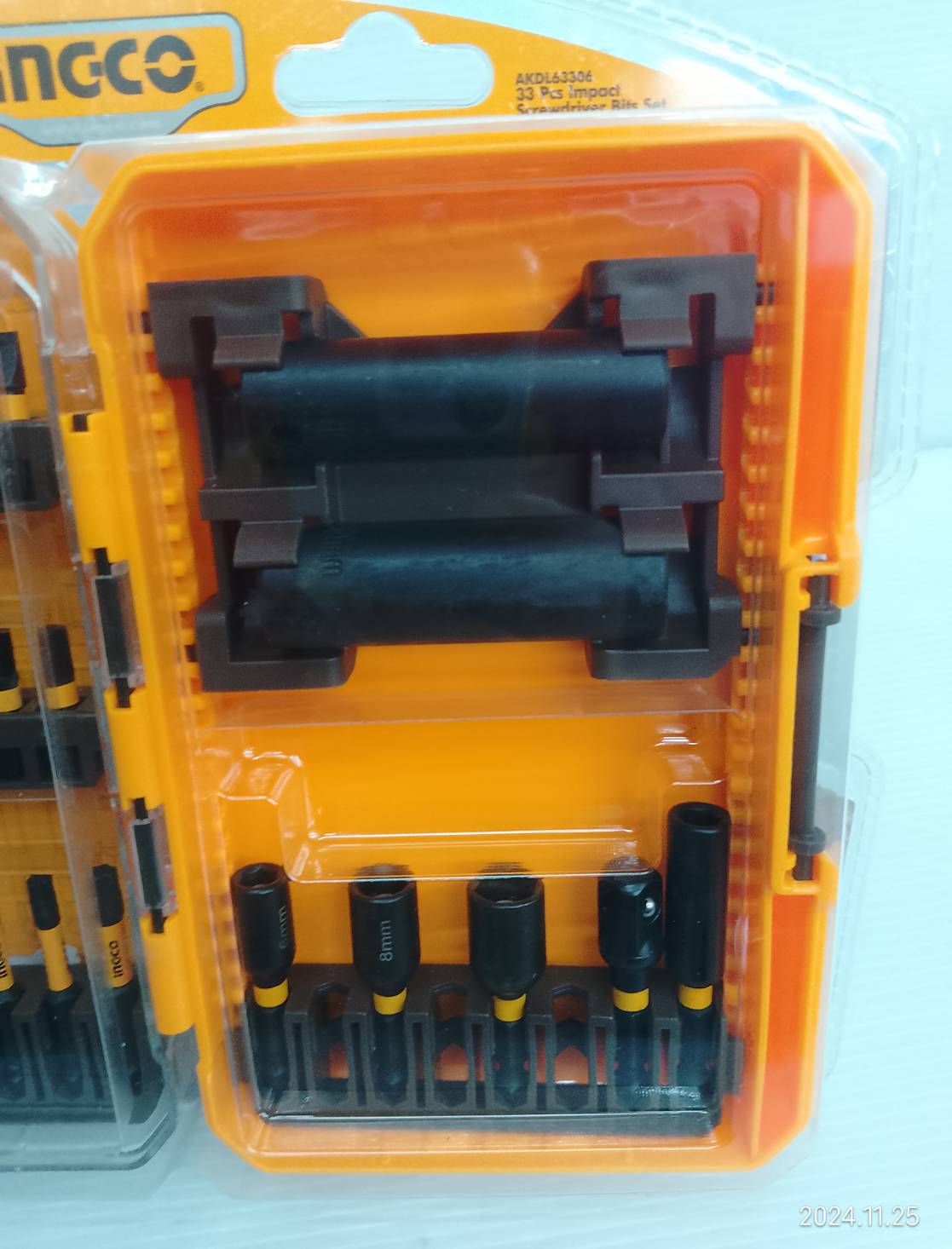 ชุดดอกไขควงกระแทกและลูกบล็อก 33 ชิ้น AKDL63306 INGCO