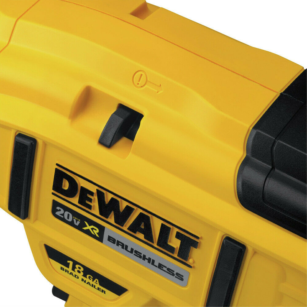เครื่องยิงปืนลมไร้สาย20V DCN680B DEWALT