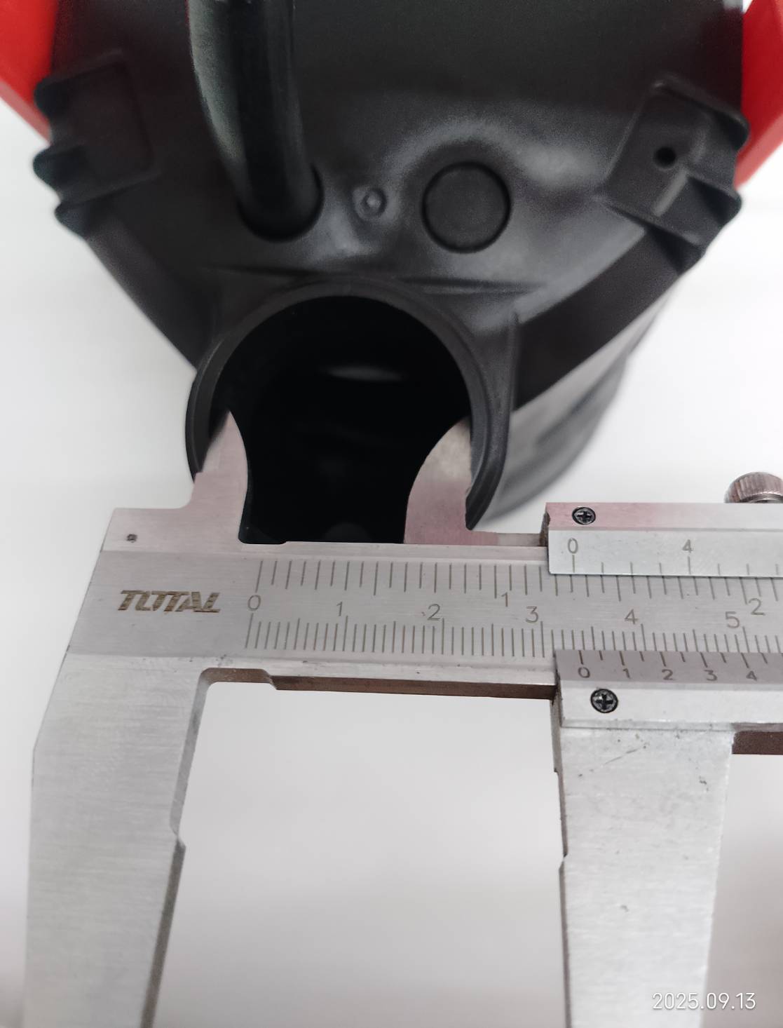 POLO ปั๊มจุ่มน้ำสะอาด 400 วัตต์ 220 โวลต์ รุ่น KP-400C ดูดน้ำต่ำสุดได้ที่5มม.