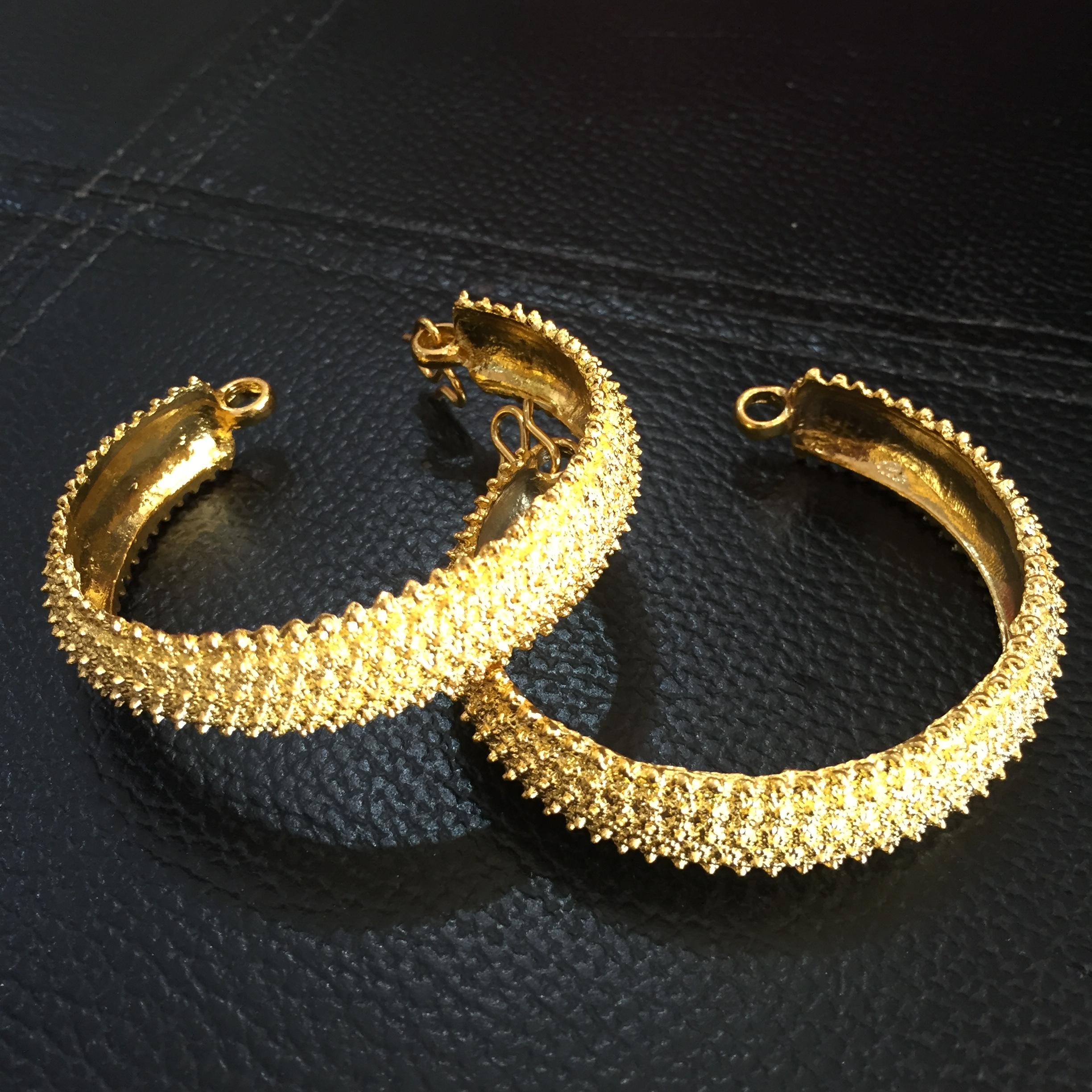 (พร้อมส่ง) กำไลทองขายเป็นคู่ 015