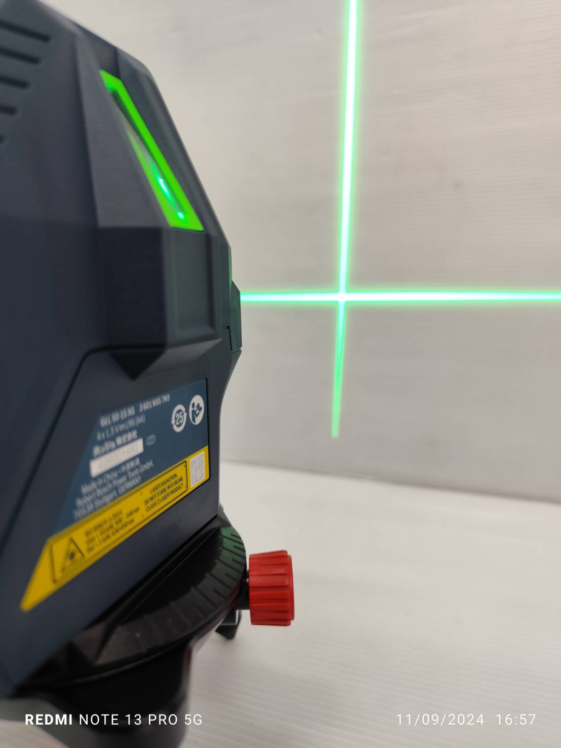 เลเซอร์ระดับ5เส้น แสงเขียว GLL50-15XG KIT BOSCH