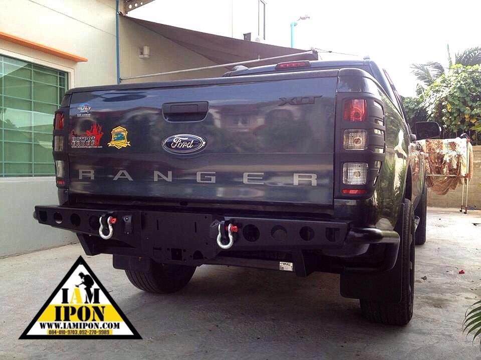 TRAIL LAMP COVER FORD RANGER T6- MC 2012-2015 FLATBLACK ครอบไฟท้ายดำด้านฟอร์ดเรนเจอร์ T6-MC 2012-2015