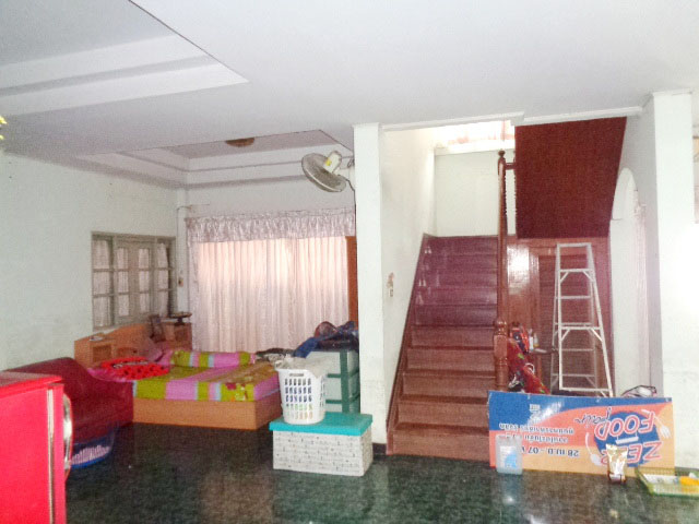 H1204 ขายบ้านเดี่ยว 102 ตารางวา ซอยบุญคุ้ม ลำลูกกาคลอง1 ติดถนนสาธารณะกว้าง 12 เมตร เหมาะพักอาศัยหรือทำธุกิจ