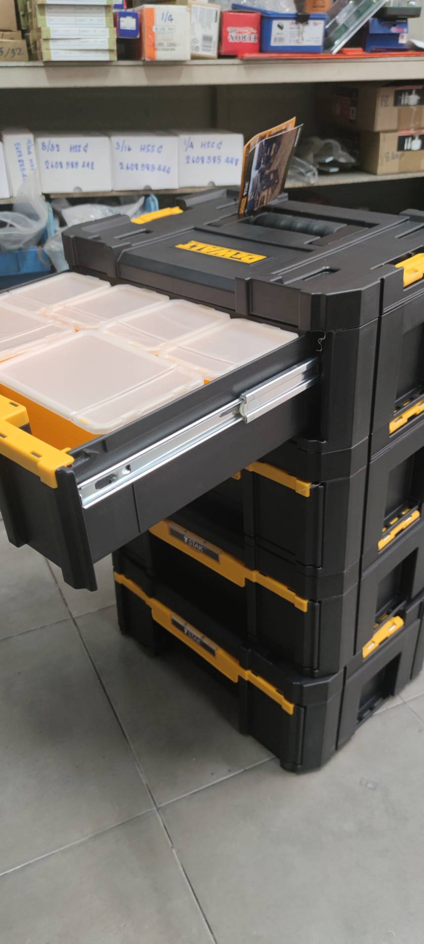 กล่องลิ้นชัก DWST1-70705 DEWALT T-STAK ของแท้