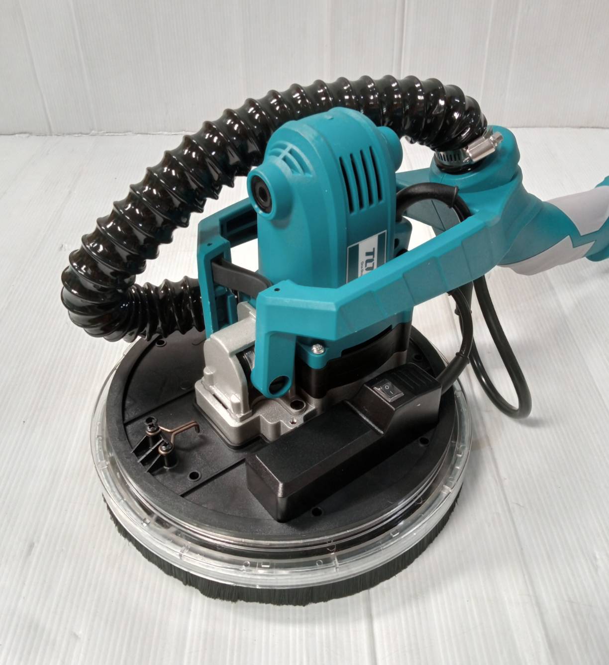 Total เครื่องขัดผนังปูนและฝ้า กำลัง 1050W รุ่น TWS10501