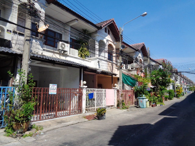 🚩H1232 ขายทาวน์เฮ้าส์ 2ชั้น หมู่บ้านจินดาทาวน์ ซอยคู้บอน27 แยก58 (รามอินทรา กม.8)