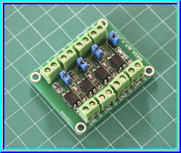 1x แผงวงจรออปโต้ PC817 แบบ 4 ช่องสำหรับลดแรงดัน