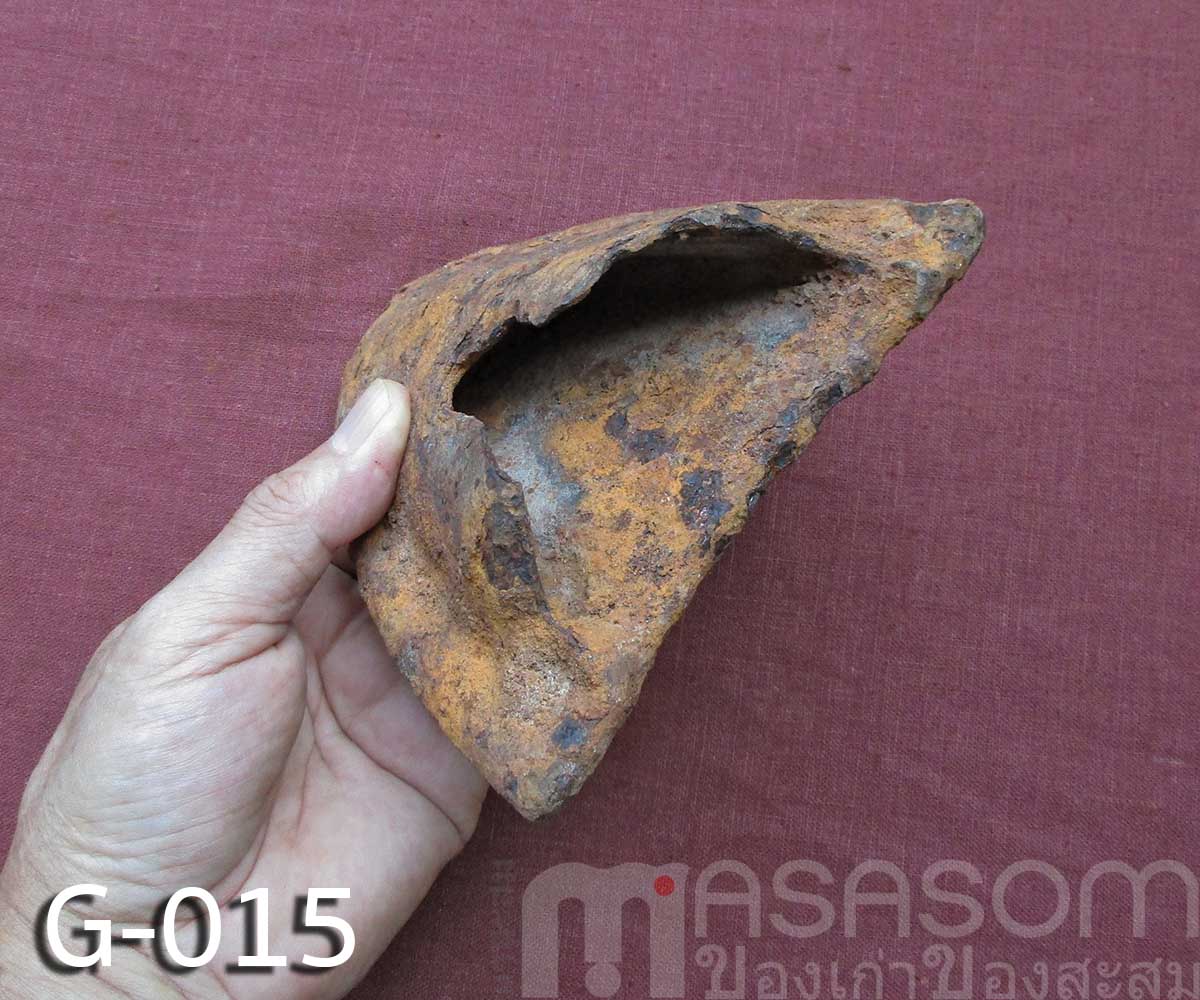 ผานไถโบราณอายุกว่าร้อยปี