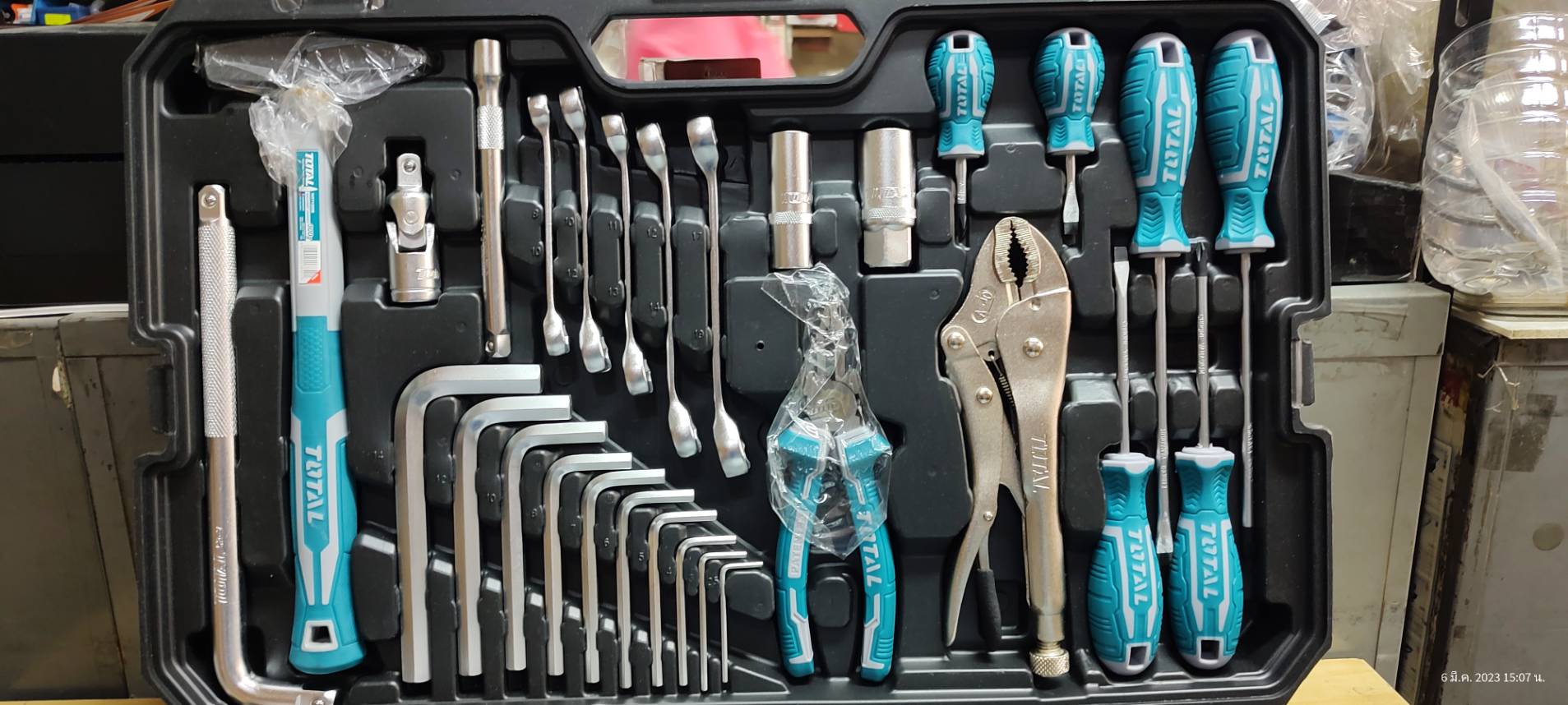 ชุดเครื่องมือ142ชิ้น รุ่น THKTHP21426 TOTAL