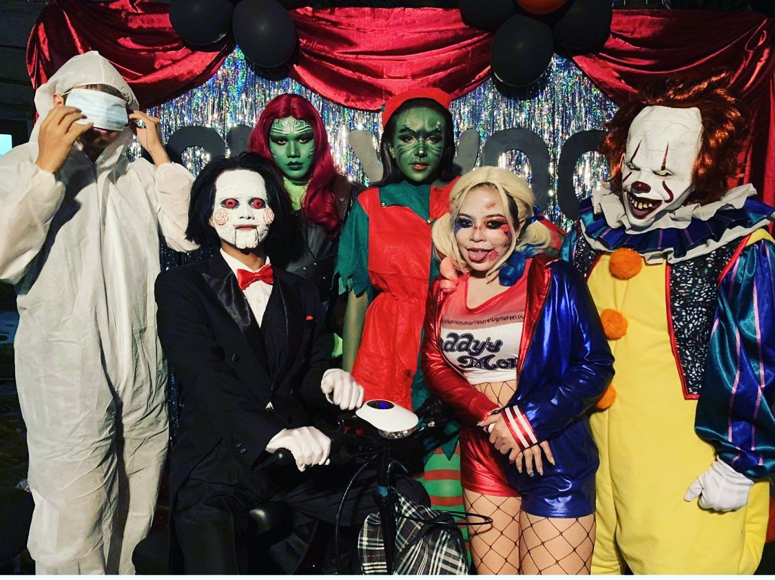 ชุดตัวตลกผี / ชุดโบโซ่ / ชุดละครสัตว์ / ชุดตัวตลกแฟนซี