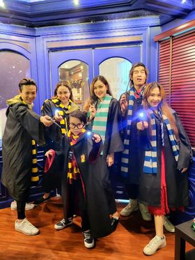 ชุดเสื้อคลุมแฮรี่พ็อตเตอร์ # บ้าน Gryffindor