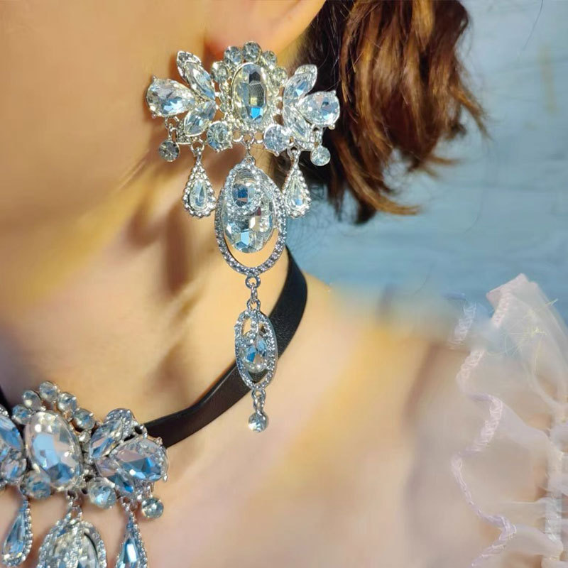 (พร้อมส่ง) สร้อยคอเพชร+ต่างหูแบบเข็ม 016 สไตล์วินเทจ ใส่ออกงาน สวยหรูดูแพง เพชรเม็ดใหญ่มาก