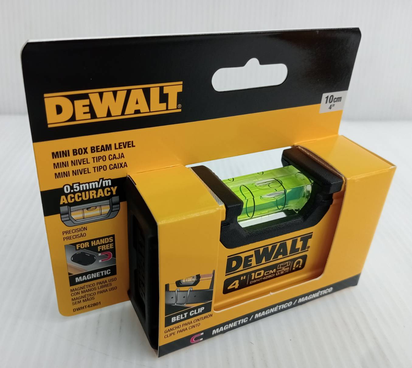 ระดับน้ำมินิ4" DWHT42801 DEWALT มีแม่เหล็ก