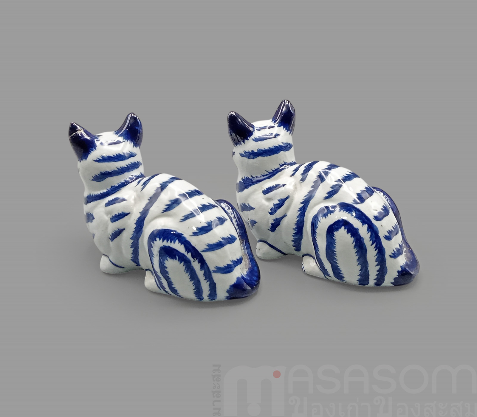 ตุ๊กตารูปแมวเซรามิค