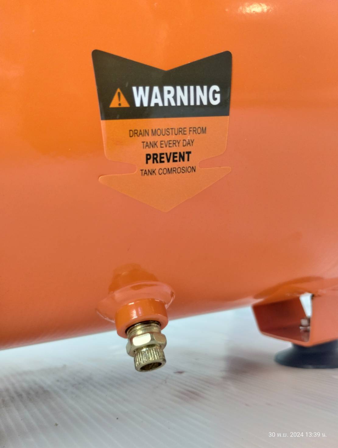 VERGIN ปั้มลมออยฟรี30ลิตร 950W รุ่น VG-550-1/30L