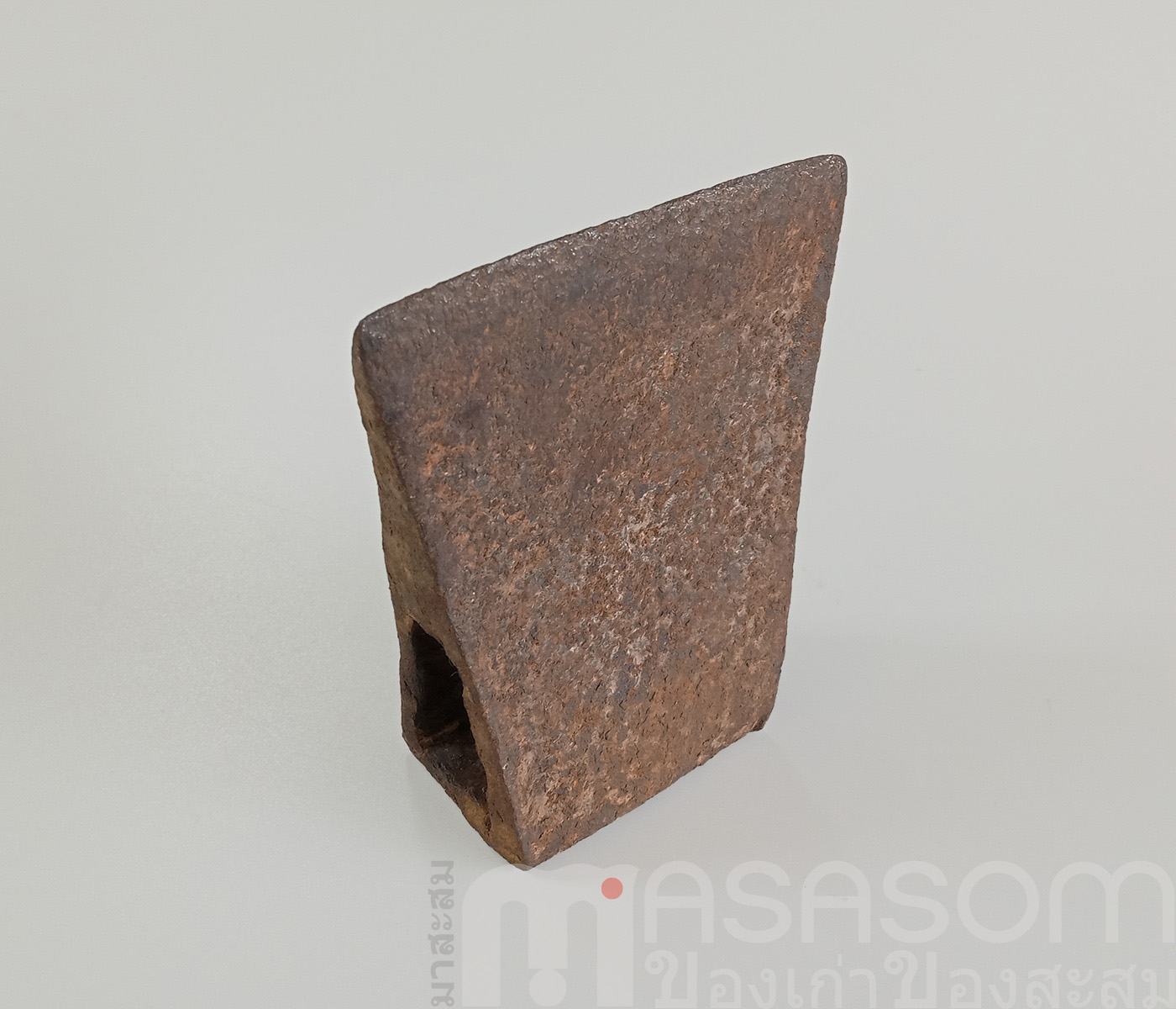 ขวานเหล็กโบราณ