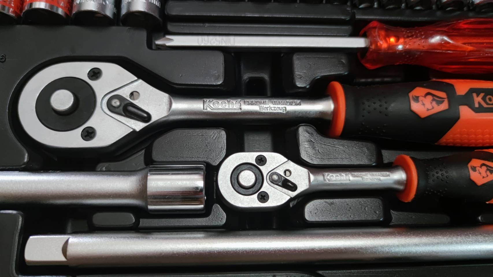 ชุดบล็อก1/4-1/2 Koche 96ชิ้น SI-9606(6PT)