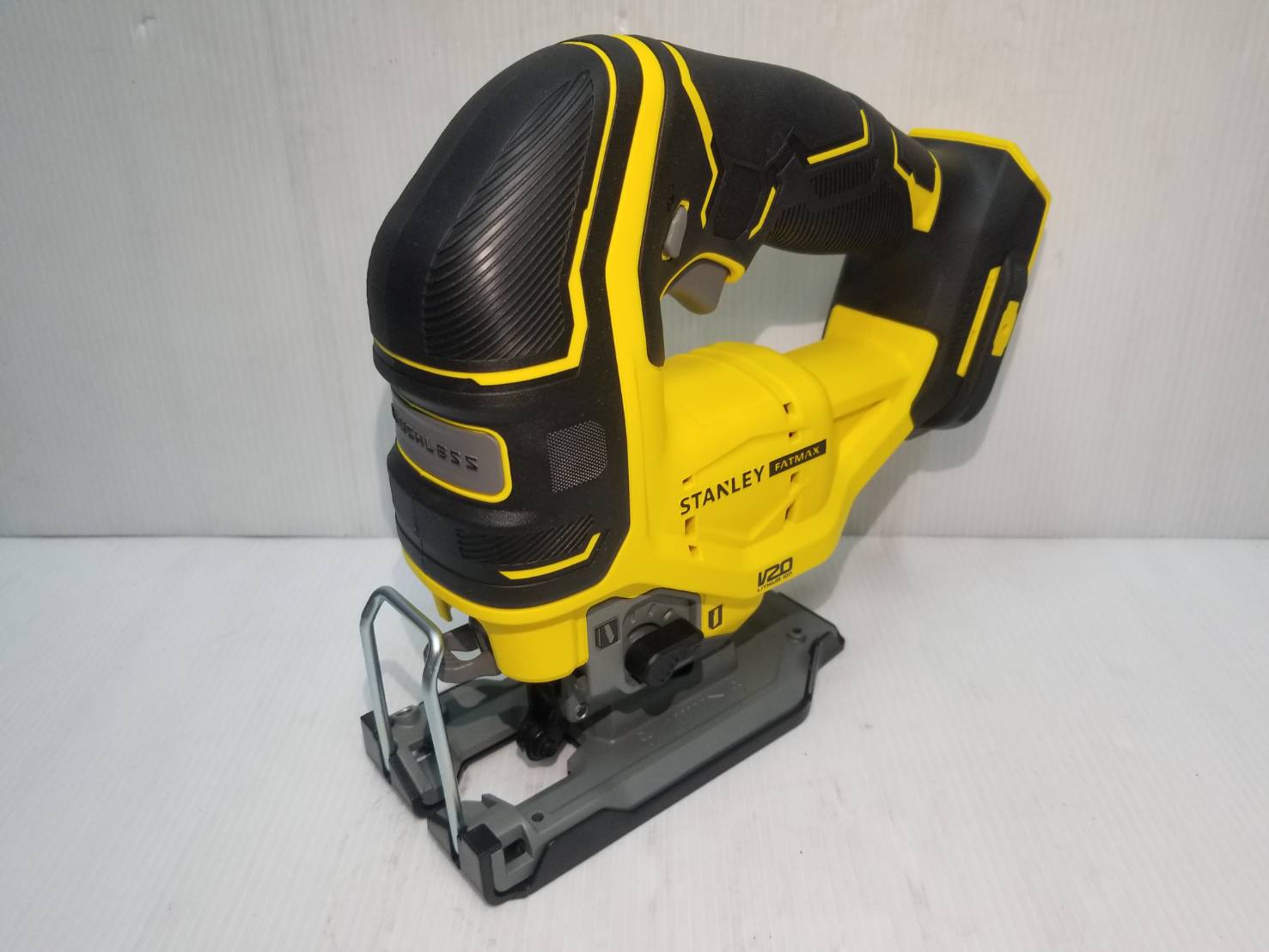 จิกซอไร้สาย SBJ650 STANLEY