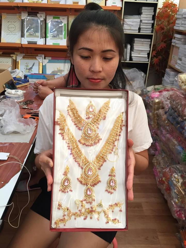 (พร้อมส่ง) เครื่องประดับอินเดีย 012 สีชมพูอ่อน