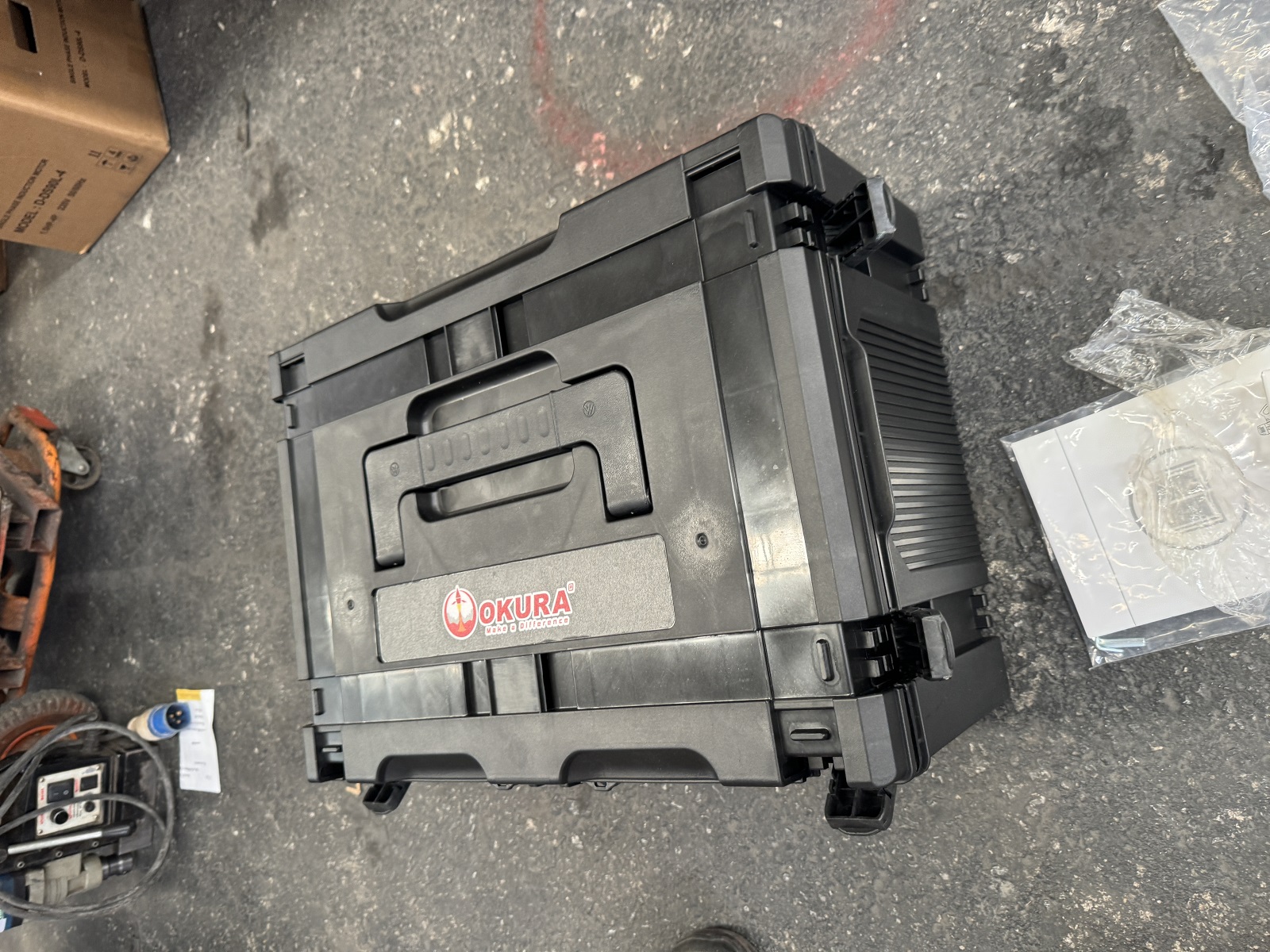 สว่านแท่น ฐานสูญญากาศ OK-50V OKURA