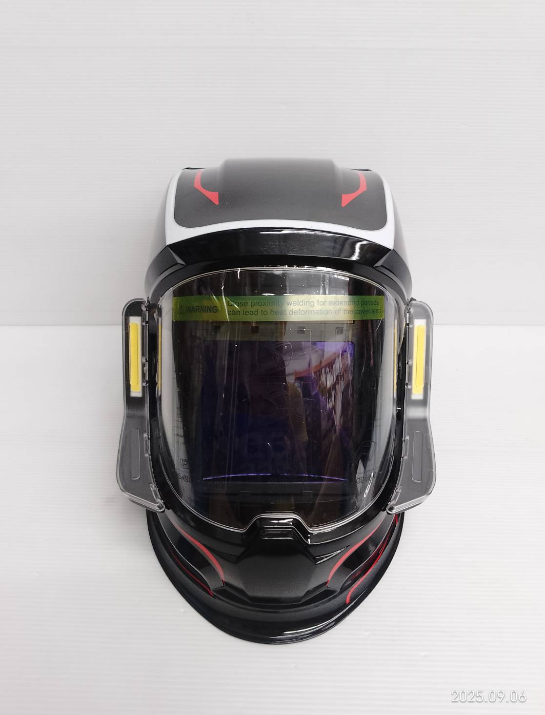 ANDELI หน้ากากเชื่อมอัตโนมัติ ให้สีจริง ปรับเฉดได้ พร้อมไฟ LED ทันสมัยแบตเตอรี่ชาร์จไฟได้ MONER-950L 142-1031