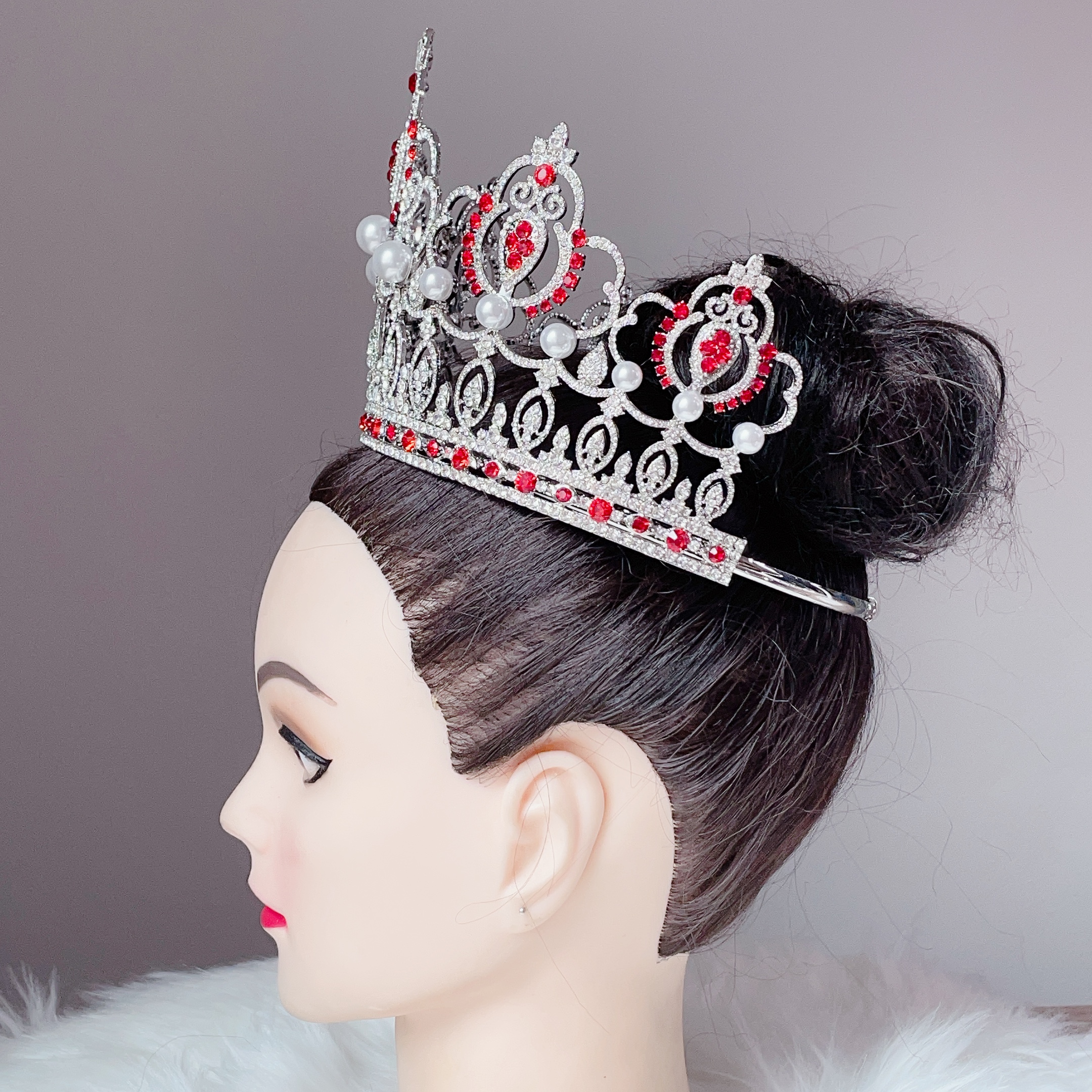 (พร้อมส่ง) มงกุฏ 092 สีแดง มงกุฎนางงาม มงกุฎเพชร มงกุฎประกวด สินค้าพร้อมส่ง ไม่ต้องรอนาน งานพรีเมี่ยม