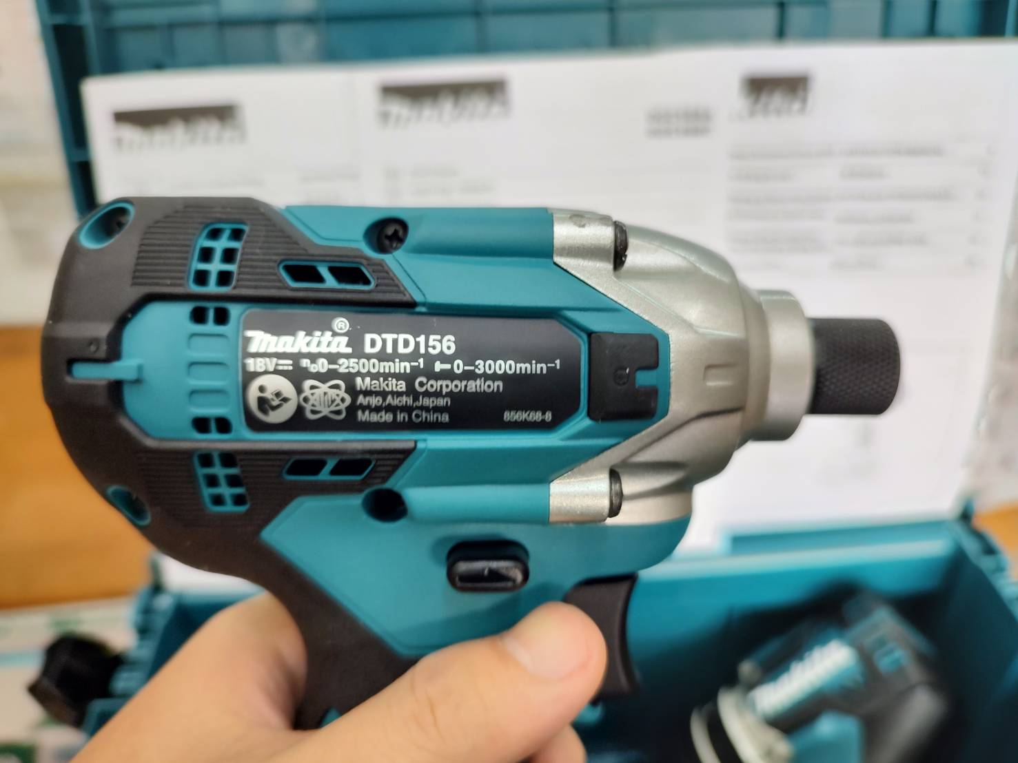 ชุดคอมโบ้ DLX2417J MAKITA (DHP484+DTD156)