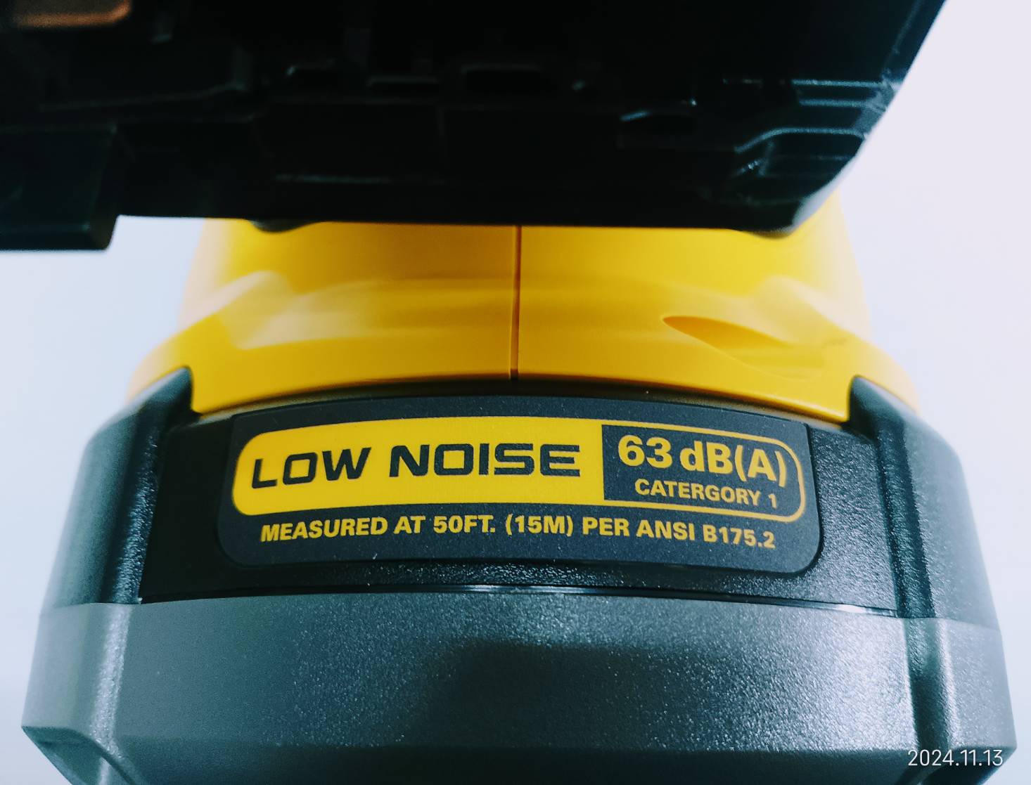 DEWALT เครื่องเป่าใบไม้ไร้สาย 60V DCBL777B (เฉพาะตัวเครื่อง)
