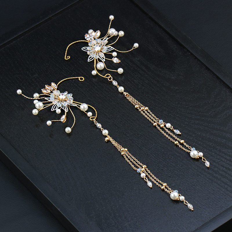 (พร้อมส่ง) Ear Cuff 018 จรหู จอนหู ได้ทั้งคู่ เกี่ยวใบหู ใส่สวยๆ สวยงาม ทำจากโลหะสีทอง