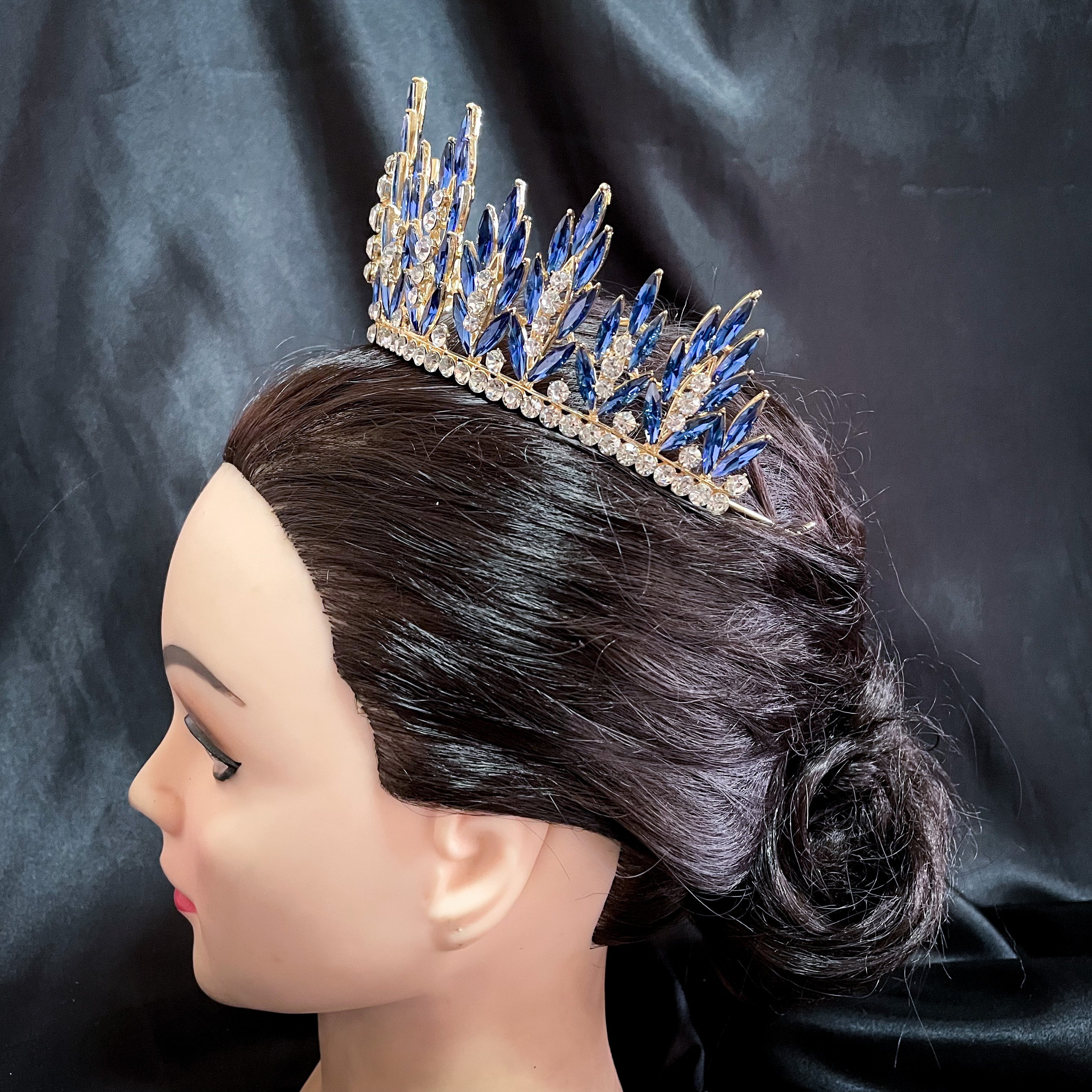 (พร้อมส่ง) เทียร่า 320 สีน้ำเงิน มงกุฎนางงาม มงกุฎเจ้าหญิง งานสวย ปราณีต QCเพชรทุกเม็ด สินค้าพร้อมส่งจากไทย