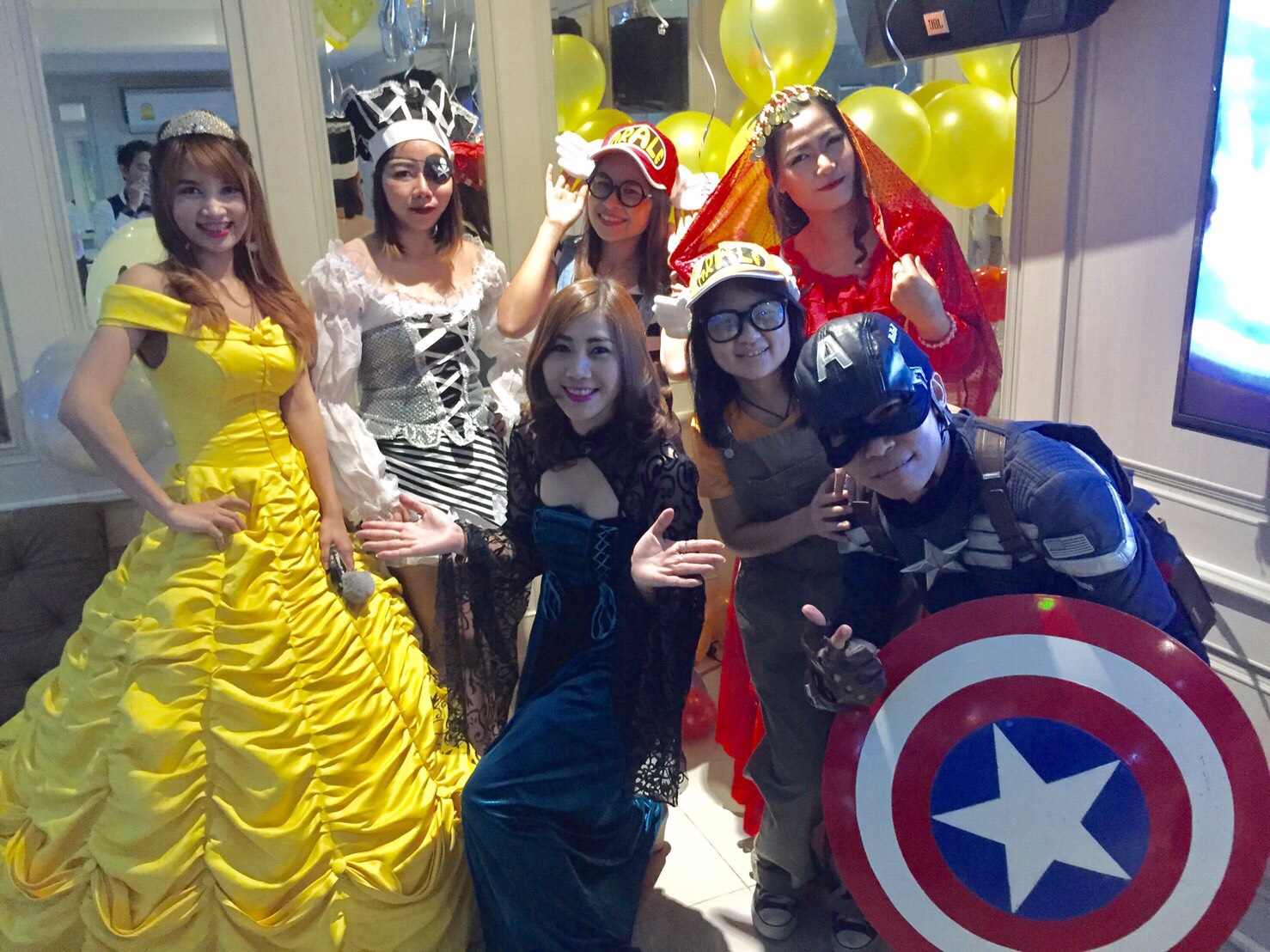 ชุดเจ้าหญิงเบล @ Beauty & the Beast