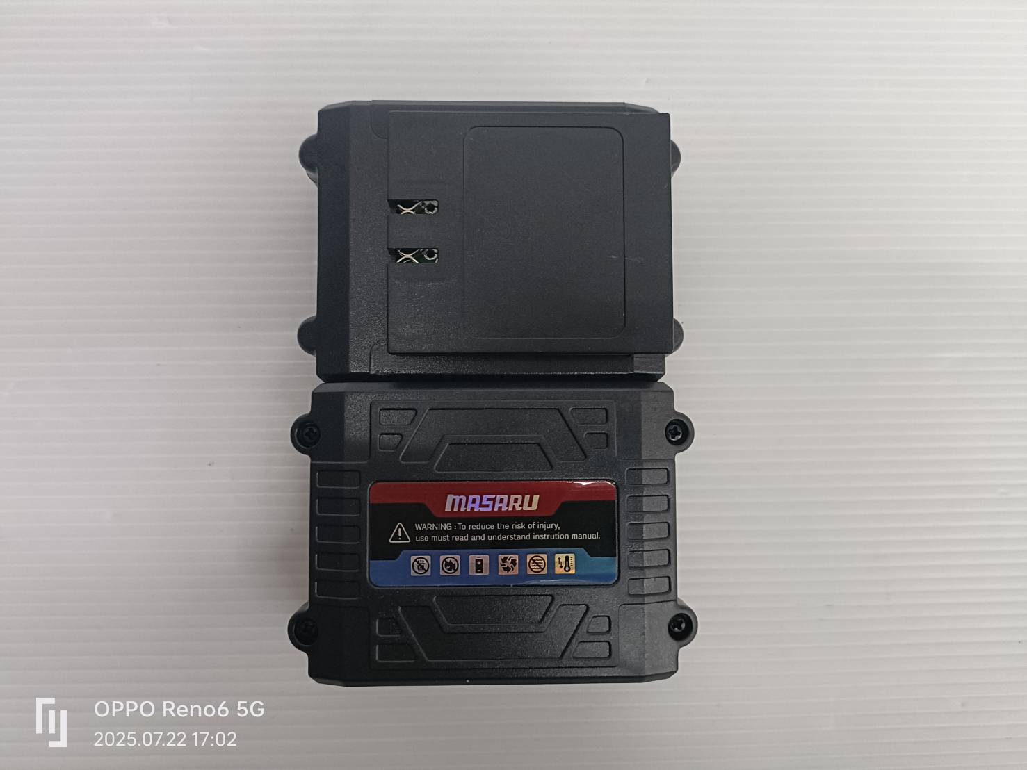 MASARU SMLG-330 เครื่องวัดระดับเลเซอร์แบบแสงสีเขียว 5 เส้น 3.7V (ไม่รวมขาตั้ง)