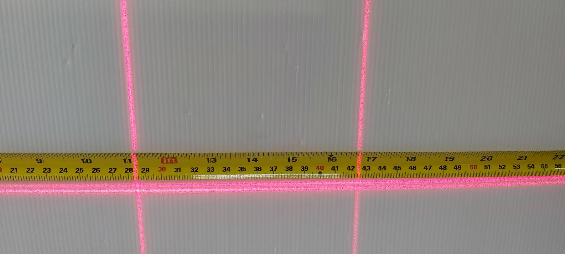 เลเซอร์ระดับ5เส้น แสงแดง STHT77513-8 STANLEY พร้อมขาตั้ง