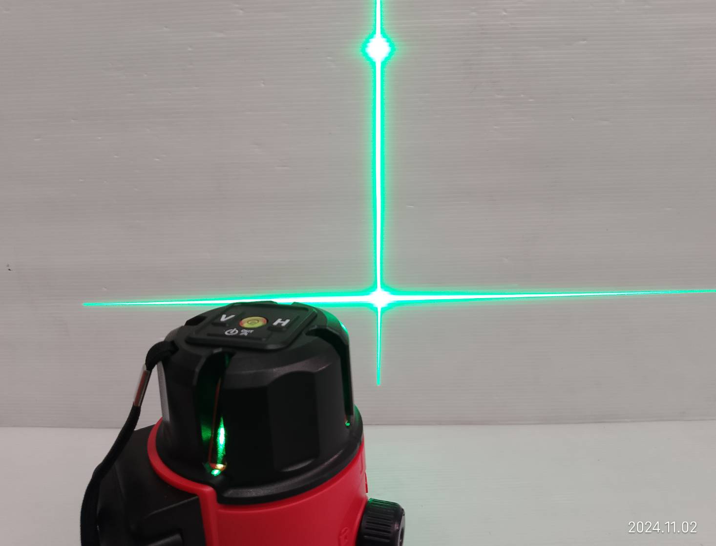 POLO เลเซอร์แสงเขียว 5 เส้น G1 พร้อมขาตั้ง