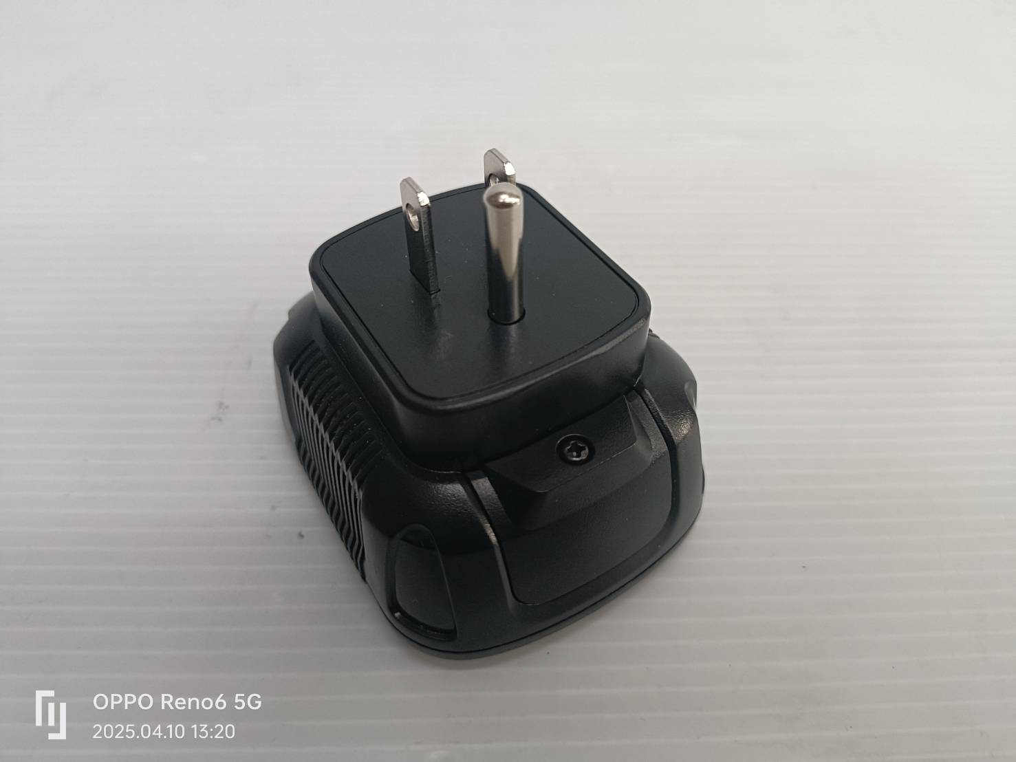 เครื่องตรวจเช็คเต้ารับไฟฟ้าดิจิตอล รุ่น 107 SUMO