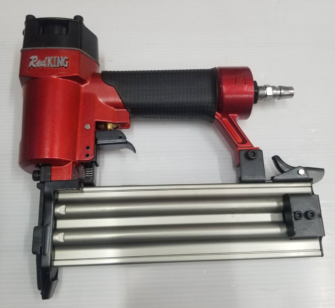 แม็กยิงตะปูลม ขาเดี่ยว F-50 REDKING เซฟตี้ปากปืน