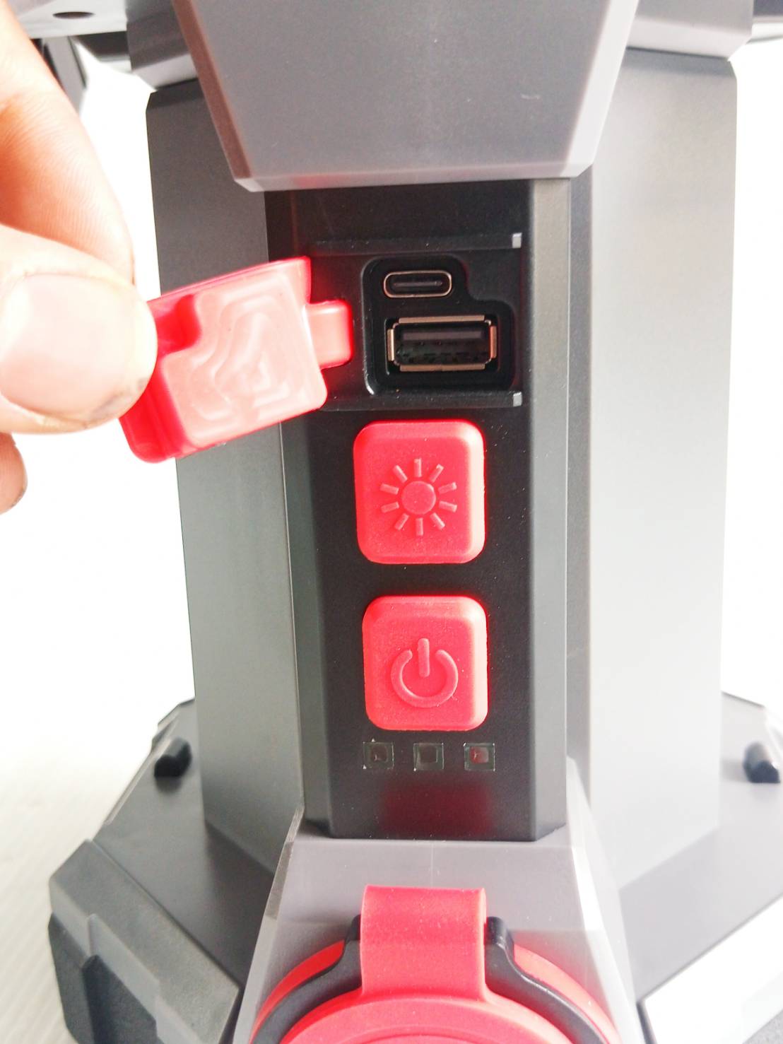 OSUKA ไฟส่องพื้นที่ 3 ขา LED 20V 2in1 OCL316-N (ตัวเปล่าพร้อมขาตั้ง)