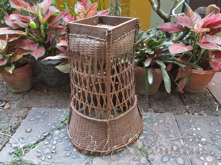 ตะกร้าไม้ไผ่สานของชาวเขา TK3