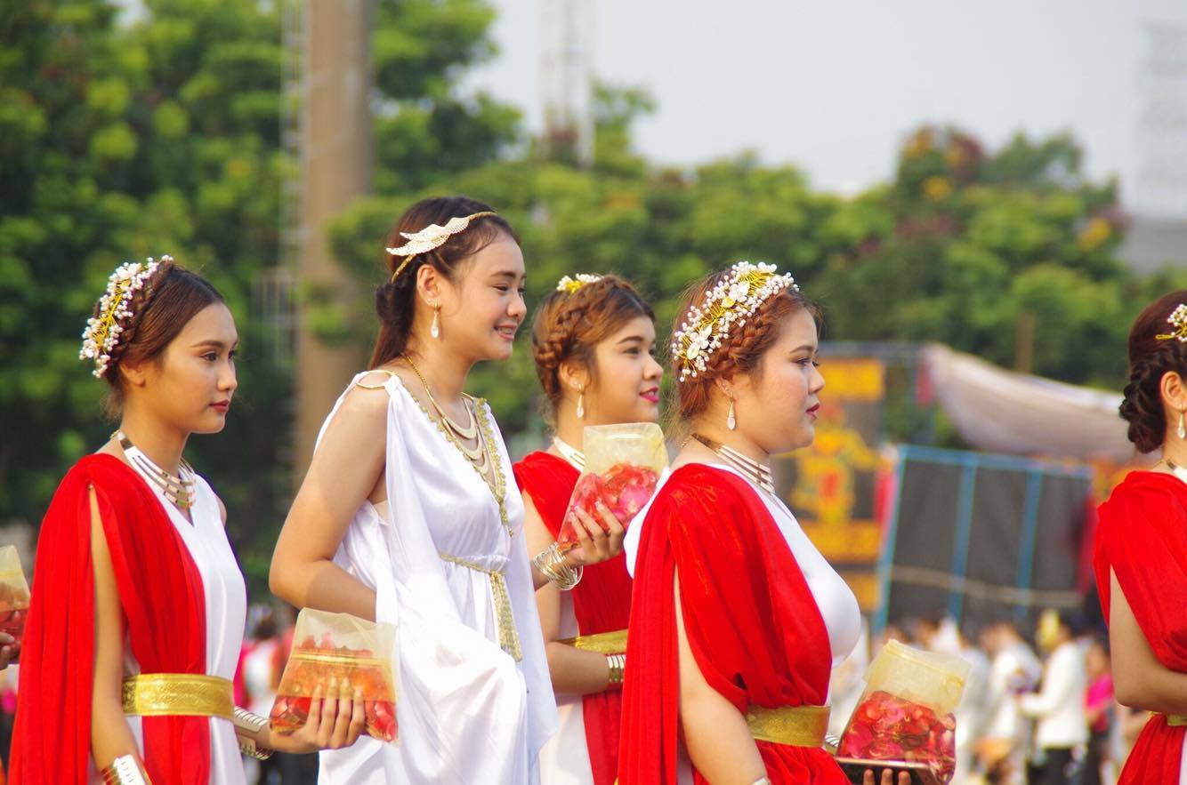 ชุดโรมันกรีกหญิง