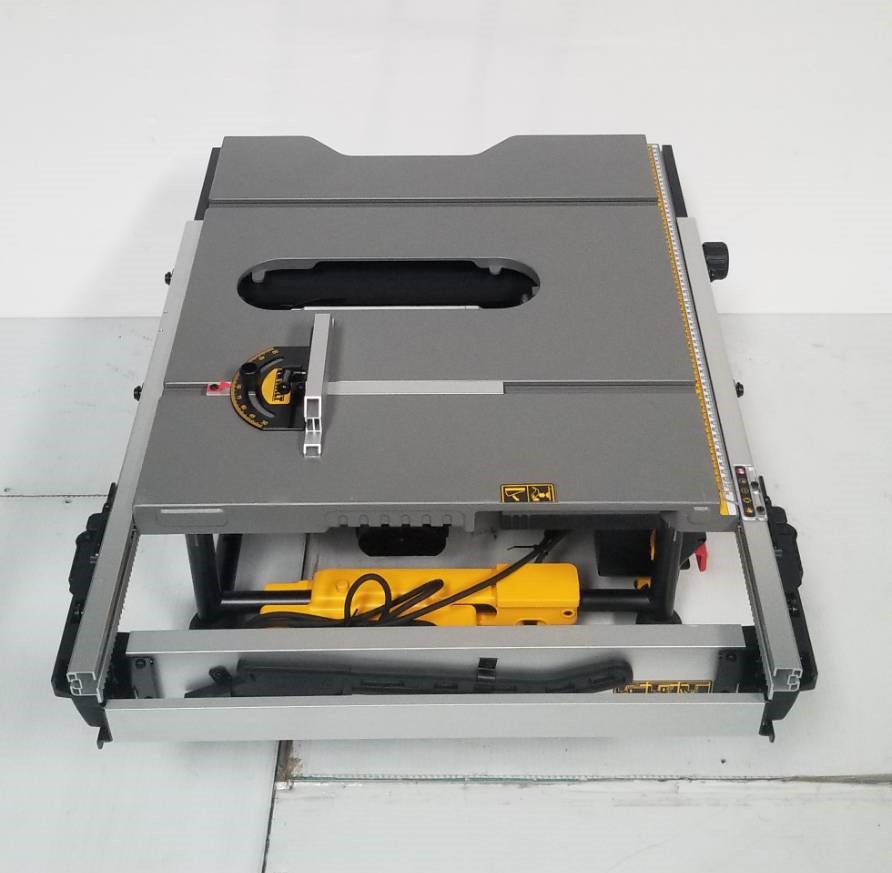โต๊ะเลื่อยวงเดือน10" DWE7492A-IN DEWALT
