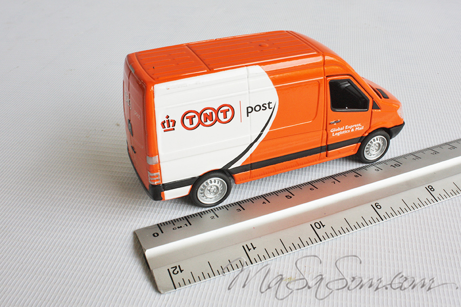 โมเดลรถส่งของ