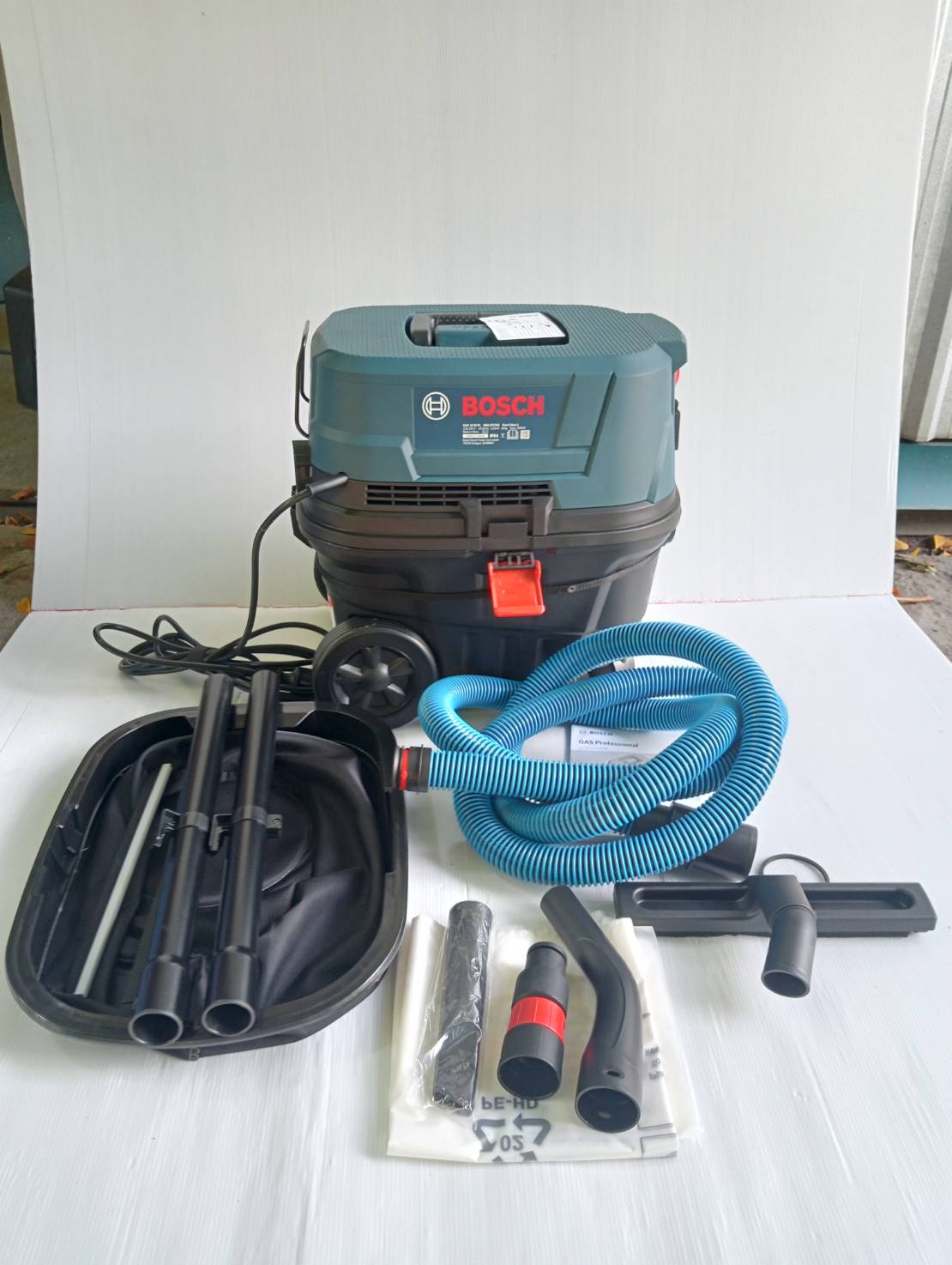 เครื่องดูดฝุ่น GAS12-25PL BOSCH