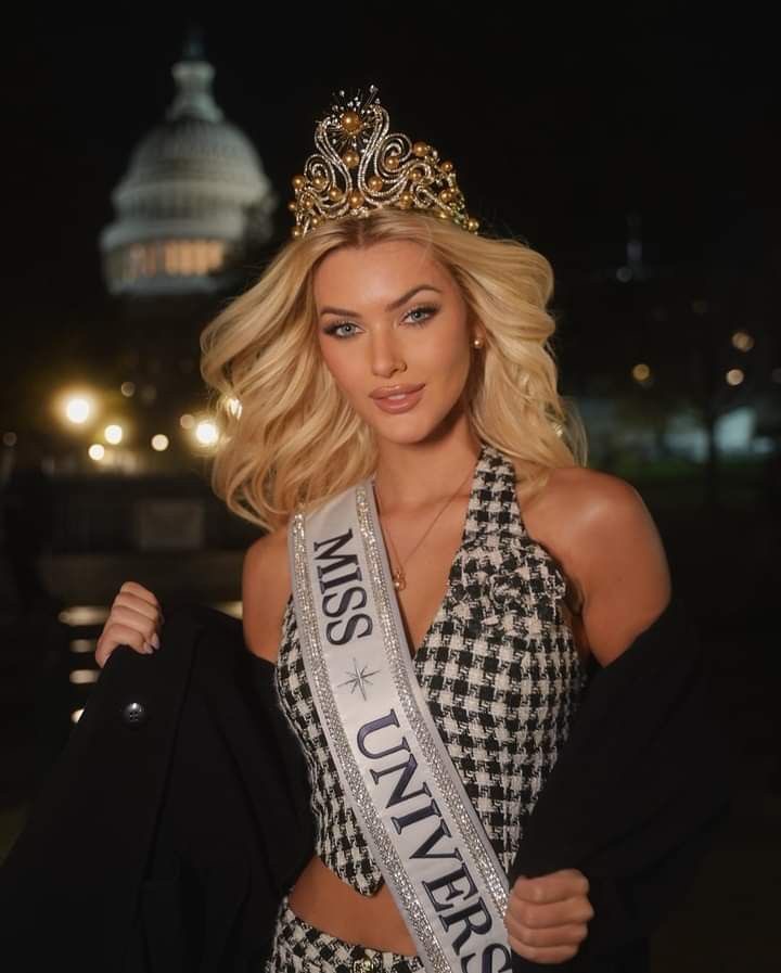 มงกุฏ Miss Universe 2024 งานโลหะฐานกลมปรับขนาดได้ พร้อมส่งจาก จ.อุบลราชธานี ไม่ต้องรอจีน